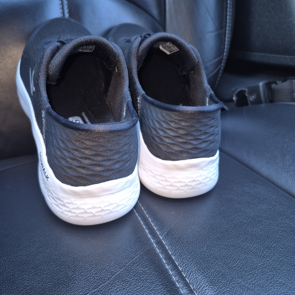 Skechers Slip Ins - Picture 4 of 7